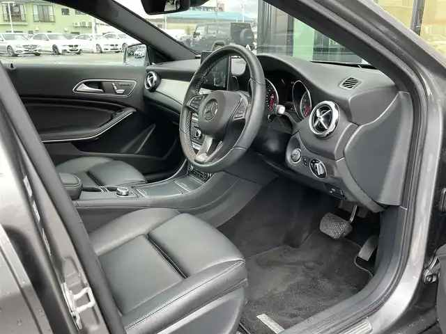 メルセデス・ベンツ ＧＬＡ２２０