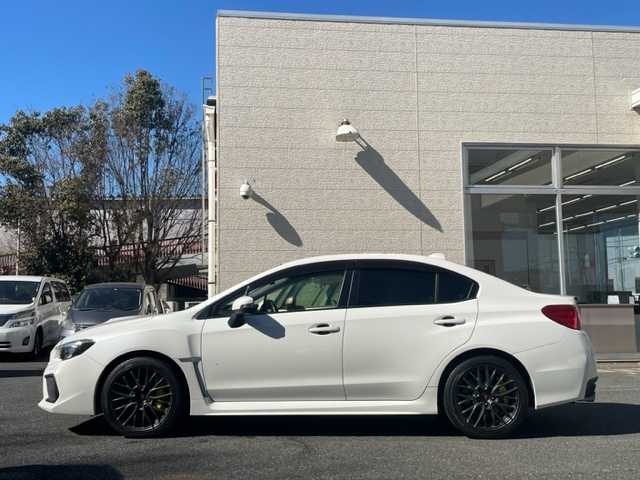 スバル ＷＲＸ ＳＴＩ STI 埼玉県 2018(平30)年 4.9万km クリスタルホワイトP AIS検査済み/後期型/6MT/ターボ/ディスプレイオーディオ/ハーフレザーシート/純正１８インチアルミホイール/LEDヘッドライト/ETC/SI-DRIVE/バックカメラ/USBポート/オートライト/電動格納ミラー/プッシュスタート/スマートキー/ライトレベライザー/純正フロアマット/純正ドアバイザー/電動格納ミラー/保証書/取扱説明書