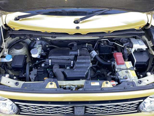 スズキ ラパン S セレクション 山口県 2018(平30)年 6.9万km サニーイエローM 社外ナビ【AVN-R8】/フルセグテレビ/Bluetooth/バックカメラ/シートヒーター【運転席・助手席】/ETC/純正フロアマット/純正LEDヘッドライト/ベンチシート/スマートキー/プッシュスタート/エアバッグ（運転席・助手席）/衝突被害軽減システム