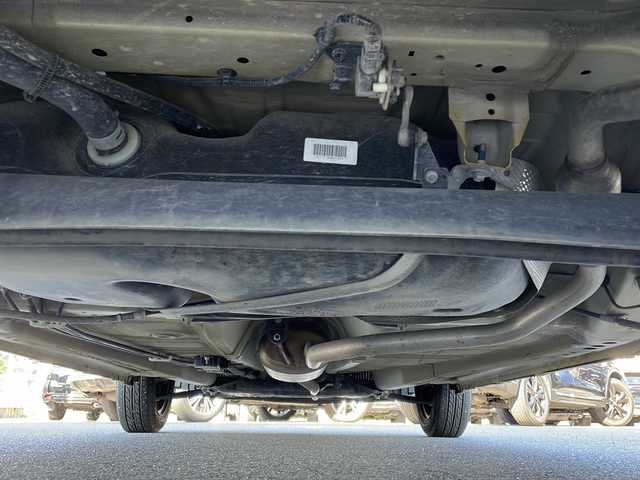 スズキ ラパン S セレクション 山口県 2018(平30)年 6.9万km サニーイエローM 社外ナビ【AVN-R8】/フルセグテレビ/Bluetooth/バックカメラ/シートヒーター【運転席・助手席】/ETC/純正フロアマット/純正LEDヘッドライト/ベンチシート/スマートキー/プッシュスタート/エアバッグ（運転席・助手席）/衝突被害軽減システム
