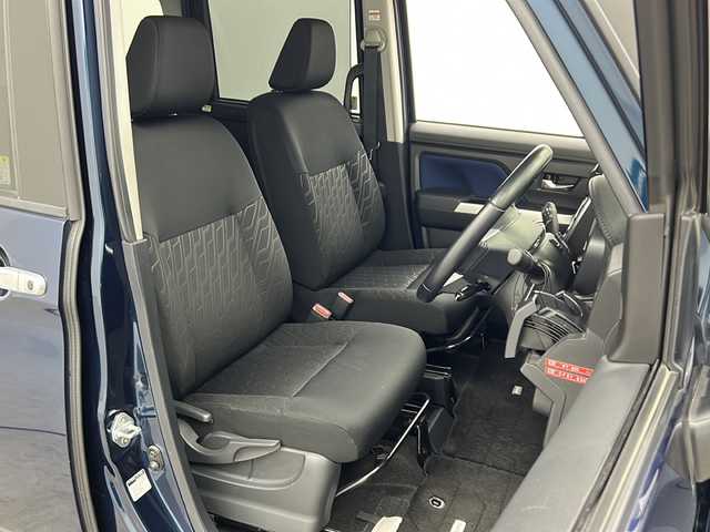 ダイハツ トール カスタムG ターボ SAⅡ 三重県 2017(平29)年 6.7万km レーザーブルークリスタルシャイン 禁煙車　/純正ナビ　/CD/DVD/BT/フルセグＴＶ　/両側パワースライドドア　/バックカメラ　/ＥＴＣ　/ステアリングリモコン　/クルーズコントロール　/アイドリングストップ　/プッシュスタート　/フォグライト　/ＬＥＤライト/スマートキー/スペアキー有り