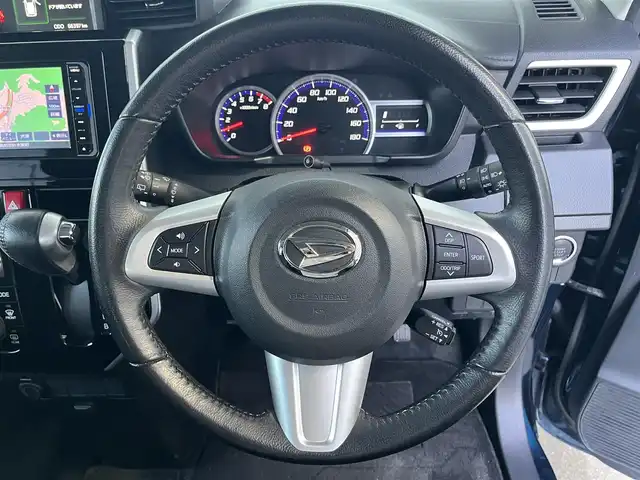 ダイハツ トール カスタムG ターボ SAⅡ 高知県 2017(平29)年 6.7万km レーザーブルークリスタルシャイン 純正ナビ/　Bluetooth/フルセグ/　CD/DVD/AM/FM/バックカメラ/両側パワースライドドア/ETC/アイドリングストップ/プッシュスタート/スマートキー/LEDヘッドライト/コーナーセンサー/純正15インチアルミホイール/純正フロアマット/オートライト/衝突被害軽減システム/盗難防止装置
