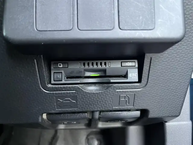 ダイハツ トール カスタムG ターボ SAⅡ 高知県 2017(平29)年 6.7万km レーザーブルークリスタルシャイン 純正ナビ/　Bluetooth/フルセグ/　CD/DVD/AM/FM/バックカメラ/両側パワースライドドア/ETC/アイドリングストップ/プッシュスタート/スマートキー/LEDヘッドライト/コーナーセンサー/純正15インチアルミホイール/純正フロアマット/オートライト/衝突被害軽減システム/盗難防止装置