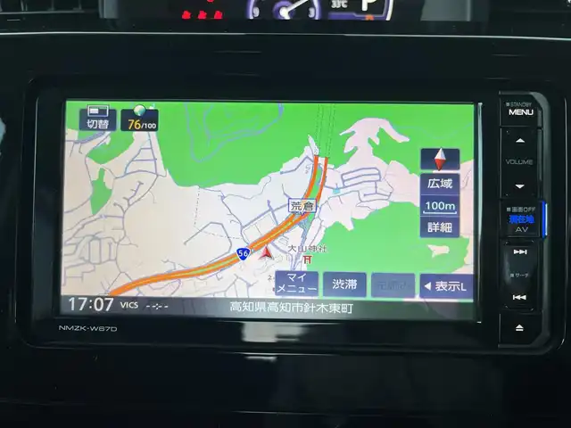 ダイハツ トール カスタムG ターボ SAⅡ 高知県 2017(平29)年 6.7万km レーザーブルークリスタルシャイン 純正ナビ/　Bluetooth/フルセグ/　CD/DVD/AM/FM/バックカメラ/両側パワースライドドア/ETC/アイドリングストップ/プッシュスタート/スマートキー/LEDヘッドライト/コーナーセンサー/純正15インチアルミホイール/純正フロアマット/オートライト/衝突被害軽減システム/盗難防止装置