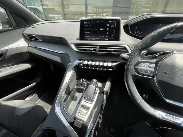 プジョー ３００８ GT ブルー HDi 石川県 2019(平31)年 5.4万km パール ファーストクラスパッケージ/パノラマガラスルーフ/衝突軽減Ｂ/ＡＣＣ/純正ナビ/フルセグＴＶ/バックカメラ/クリアランスソナー/マッサージシート/シートヒーター/電動リアゲート/アロマデュフューザー