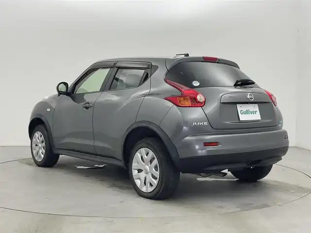 日産 ジューク 15RX タイプV 富山県 2012(平24)年 3.7万km ダークメタルグレー 純正ナビ（AM/FM/DVD/BT/フルセグ）/バックカメラ/ドライブレコーダー/純正フロアマット/オートハロゲンライト/フォグライト/ドアバイザー/革巻きステアリング/電動格納ミラー/プッシュスタート/スマートキー/スペアキー