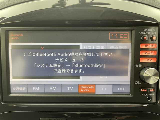 日産 ジューク 15RX タイプV 富山県 2012(平24)年 3.7万km ダークメタルグレー 純正ナビ（AM/FM/DVD/BT/フルセグ）/バックカメラ/ドライブレコーダー/純正フロアマット/オートハロゲンライト/フォグライト/ドアバイザー/革巻きステアリング/電動格納ミラー/プッシュスタート/スマートキー/スペアキー