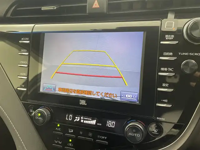 トヨタ カムリ WSレザーパッケージ 茨城県 2019(平31)年 6.1万km プラチナホワイトパールマイカ 純正ナビ/バックカメラ/フルセグ/JBLプレミアムサウンド/HUD/衝突被害軽減ブレーキ/車線逸脱抑制装置/レーダークルーズコントロール/オートマチックハイビーム/クリアランスソナー/BSM/ETC2.0/ドラレコ/シートヒーター/純正18インチAW/LEDヘッドライト/スマートキー
