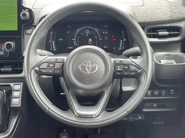 トヨタ シエンタ ハイブリッド Z 愛知県 2022(令4)年 7.4万km ホワイトパールクリスタルシャイン モデリスタエアロ(F/S/R)/純正10.5型ナビ/　(AppleCarPlay、AndroidAuto対応)/フルセグTV、BT/ハンズフリーパワースライドドア(両側)/パノラミックビューモニター/ビルトインETC2.0/レーダークルーズコントロール/クリアランスソナー/トヨタセーフティセンス/・プリクラッシュセーフティ/・レーントレーシングアシスト/・レーンディパーチャーアラート/・アダプティブハイビームシステム/・ロードサインアシスト/・ドライバー異常時対応システム/・プロアクティブドライビングアシスト/・発進遅れ告知機能/パーキングサポートブレーキ/ブラインドスポットモニター/Bi-BeamLEDヘッドランプ/本革巻きステアリング/前席シートヒーター/ステアリングヒーター/消臭撥水撥油機能付ファブリックシート/前席シートヒーター/モデリスタ15インチアルミホイール/スマートエントリー/スタートシステム/AC100V電源