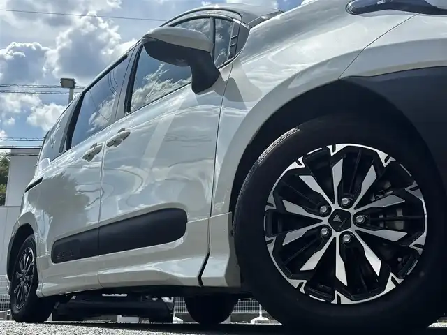 トヨタ シエンタ ハイブリッド Z 熊本県 2022(令4)年 7.4万km ホワイトパールクリスタルシャイン モデリスタエアロ/モデリスタ15インチAW/純正ナビ/【フルセグTV/Bluetooth/Applecarplay】/アラウンドビューモニター/両側パワースライドドア/レーダークルーズコントロール/プリクラッシュセーフティ/レーンキープアシスト/ロードサインアシスト/パーキングサポートブレーキ/ブラインドスポットモニター/オートLEDライト
