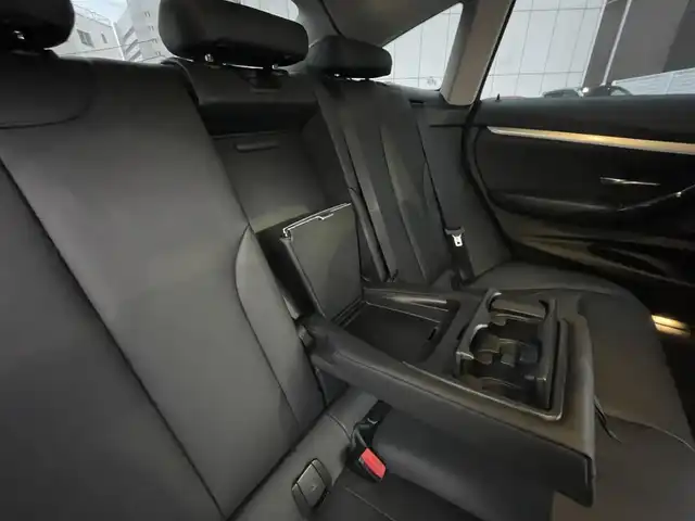 ＢＭＷ ３２８ｉ グランツーリスモ ラグジュアリー 神奈川県 2014(平26)年 8万km サファイアブラックP 純正メモリナビ＆フルセグTV/CD/DVD/BT/USB/AUX/バックカメラ/ミラー一体型ETC/黒革シート/前席シートヒーター/前席パワーシート/社外前後ドライブレコーダー/リアコーナーセンサー/パワーバックドア/電動格納式リアウイング/純正１８inアルミホイール/オートライト/LEDライト/フォグランプ/ウインカーミラー/電動格納ミラー/スマートキー/プッシュスタート/W＆サイド＆カーテンエアバッグ/横滑り防止装置/ABS/ターボ付/フロアマット/保証書/取扱説明書/スペアキー有