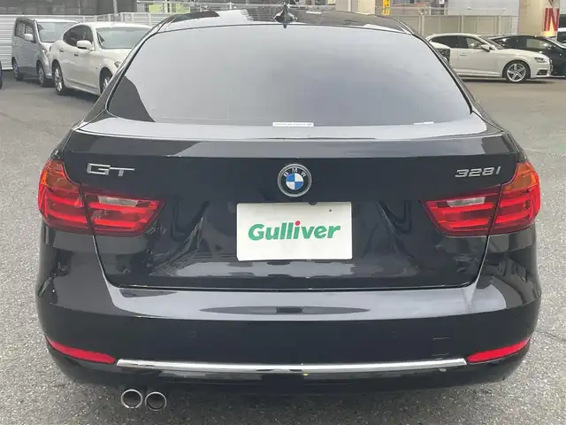 ＢＭＷ ３２８ｉ グランツーリスモ ラグジュアリー 神奈川県 2014(平26)年 8万km サファイアブラックP 純正メモリナビ＆フルセグTV/CD/DVD/BT/USB/AUX/バックカメラ/ミラー一体型ETC/黒革シート/前席シートヒーター/前席パワーシート/社外前後ドライブレコーダー/リアコーナーセンサー/パワーバックドア/電動格納式リアウイング/純正１８inアルミホイール/オートライト/LEDライト/フォグランプ/ウインカーミラー/電動格納ミラー/スマートキー/プッシュスタート/W＆サイド＆カーテンエアバッグ/横滑り防止装置/ABS/ターボ付/フロアマット/保証書/取扱説明書/スペアキー有