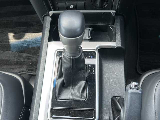 トヨタ ランドクルーザー プラド TX Lパッケージ 山口県 2019(令1)年 4.4万km ブラック 禁煙車/スマートキー/プッシュスタート/ETC/サンルーフ/純正HDDナビ/(DTV/BT/DVD/ラジオ)/バックカメラ/クリアランスソナー/レーダークルーズコントロール/純正フロアマット/社外アルミホイール(MKW)/前席パワーシート/シートヒーター＆エアシート/オートライト/オートハイビーム/ヘッドライトウォッシャー/カーテンエアバック/ダウンヒルアシストコントロール/保証書/取扱説明書/記録簿