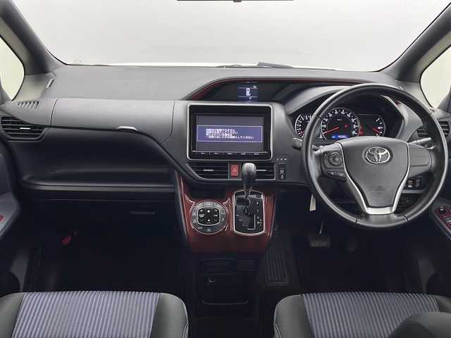 トヨタ ノア Si 千葉県 2015(平27)年 4.6万km ホワイトパールクリスタルシャイン 純正9インチSDナビ/CD BT MSV フルセグ/バックカメラ/両側パワースライドドア/LEDオートライト/純正16インチアルミホイール/革巻きステアリング/ステアリングスイッチ/ウィンカーミラー/純正フロアマット/ドアバイザー/プッシュスタート/スマートキー/ビルトインETC