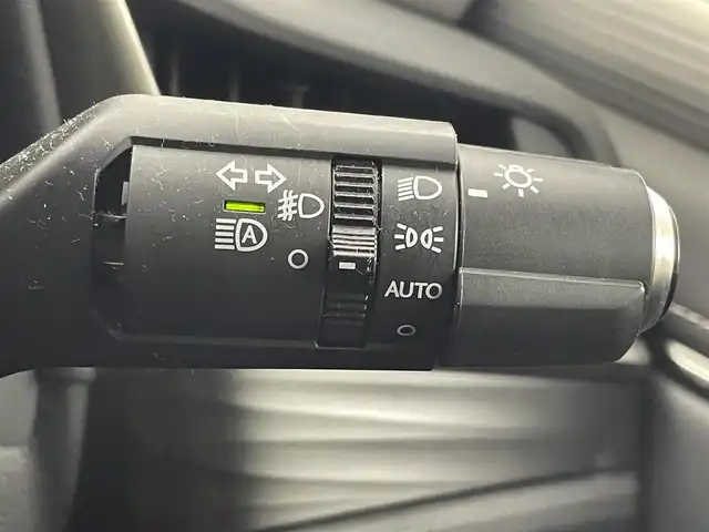 レクサス ＥＳ 300h Fスポーツ 茨城県 2019(平31)年 5万km ホワイトノーヴァガラスフレーク 純正12.3型ナビ/バックカメラ/フルセグ/サンルーフ/衝突被害軽減ブレーキ/車線逸脱抑制装置/レーダークルーズコントロール/オートマチックハイビーム/クリアランスソナー/BSM/ETC2.0/デジタルインナーミラー/HUD/ドラレコ/シートヒーター/ベンチレーション/ステアリングヒーター/純正19インチAW/LEDヘッドライト/スマートキー