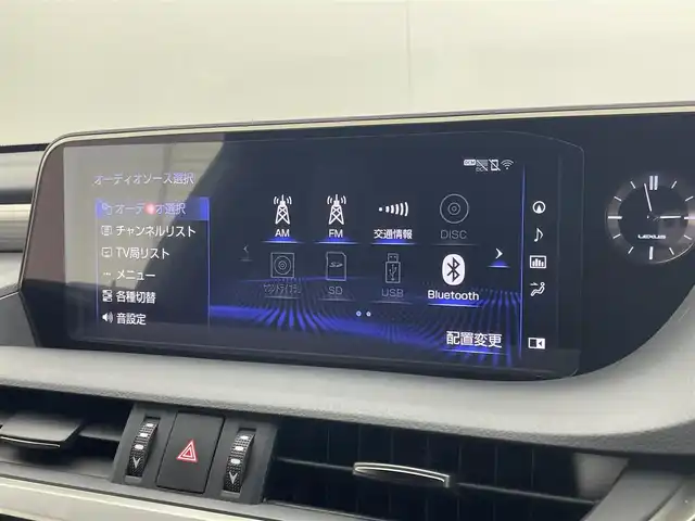 レクサス ＥＳ 300h Fスポーツ 茨城県 2019(平31)年 5万km ホワイトノーヴァガラスフレーク 純正12.3型ナビ/バックカメラ/フルセグ/サンルーフ/衝突被害軽減ブレーキ/車線逸脱抑制装置/レーダークルーズコントロール/オートマチックハイビーム/クリアランスソナー/BSM/ETC2.0/デジタルインナーミラー/HUD/ドラレコ/シートヒーター/ベンチレーション/ステアリングヒーター/純正19インチAW/LEDヘッドライト/スマートキー