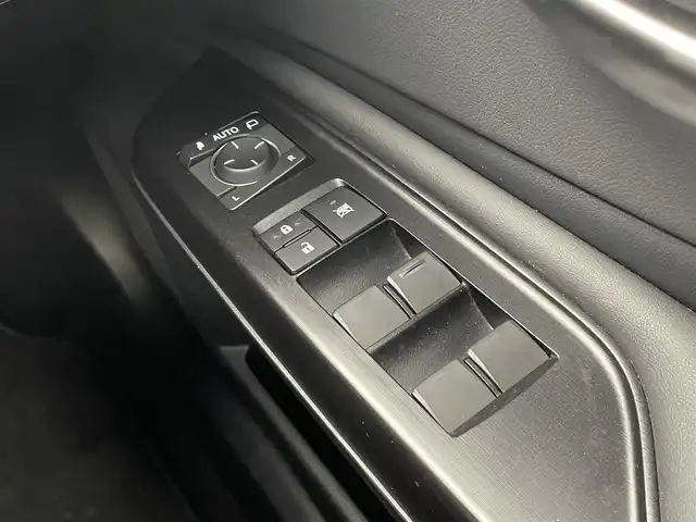 レクサス ＥＳ 300h Fスポーツ 茨城県 2019(平31)年 5万km ホワイトノーヴァガラスフレーク 純正12.3型ナビ/バックカメラ/フルセグ/サンルーフ/衝突被害軽減ブレーキ/車線逸脱抑制装置/レーダークルーズコントロール/オートマチックハイビーム/クリアランスソナー/BSM/ETC2.0/デジタルインナーミラー/HUD/ドラレコ/シートヒーター/ベンチレーション/ステアリングヒーター/純正19インチAW/LEDヘッドライト/スマートキー