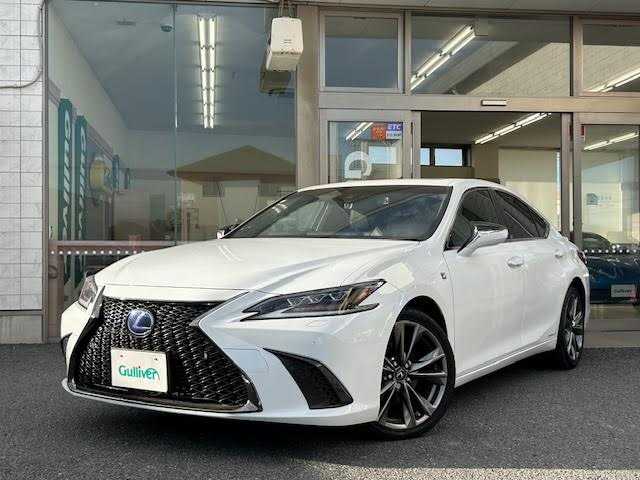 レクサス ＥＳ 300h Fスポーツ 埼玉県 2019(平31)年 5万km ホワイトノーヴァガラスフレーク 純正12.3型ナビ/バックカメラ/フルセグ/サンルーフ/衝突被害軽減ブレーキ/車線逸脱抑制装置/レーダークルーズコントロール/オートマチックハイビーム/クリアランスソナー/BSM/ETC2.0/デジタルインナーミラー/HUD/ドラレコ/シートヒーター/ベンチレーション/ステアリングヒーター/純正19インチAW/LEDヘッドライト/スマートキー
