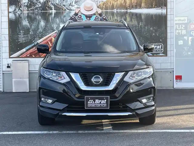 日産 エクストレイル 20Xi レザーエディション 長野県 2020(令2)年 7.3万km ダイヤモンドブラック 切替4WD/ETC/バックカメラ/全方位カメラ/ブラインドスポットモニター/前席・後席シートヒーター/レザーシート/運転席・助手席パワーシート/電動パーキングブレーキ/オートホールド機能/追従機能付クルーズコントロール/パワーバックドア/アイドリングストップ/横滑り防止機能/コーナーセンサー/純正フロアマット/純正アルミホイール