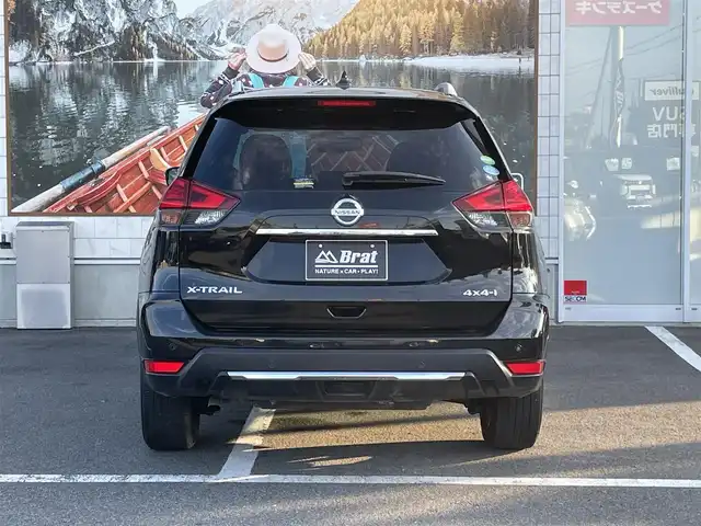 日産 エクストレイル 20Xi レザーエディション 長野県 2020(令2)年 7.3万km ダイヤモンドブラック 切替4WD/ETC/バックカメラ/全方位カメラ/ブラインドスポットモニター/前席・後席シートヒーター/レザーシート/運転席・助手席パワーシート/電動パーキングブレーキ/オートホールド機能/追従機能付クルーズコントロール/パワーバックドア/アイドリングストップ/横滑り防止機能/コーナーセンサー/純正フロアマット/純正アルミホイール