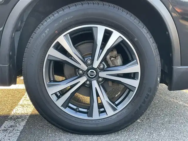 日産 エクストレイル 20Xi レザーエディション 長野県 2020(令2)年 7.3万km ダイヤモンドブラック 切替4WD/ETC/バックカメラ/全方位カメラ/ブラインドスポットモニター/前席・後席シートヒーター/レザーシート/運転席・助手席パワーシート/電動パーキングブレーキ/オートホールド機能/追従機能付クルーズコントロール/パワーバックドア/アイドリングストップ/横滑り防止機能/コーナーセンサー/純正フロアマット/純正アルミホイール