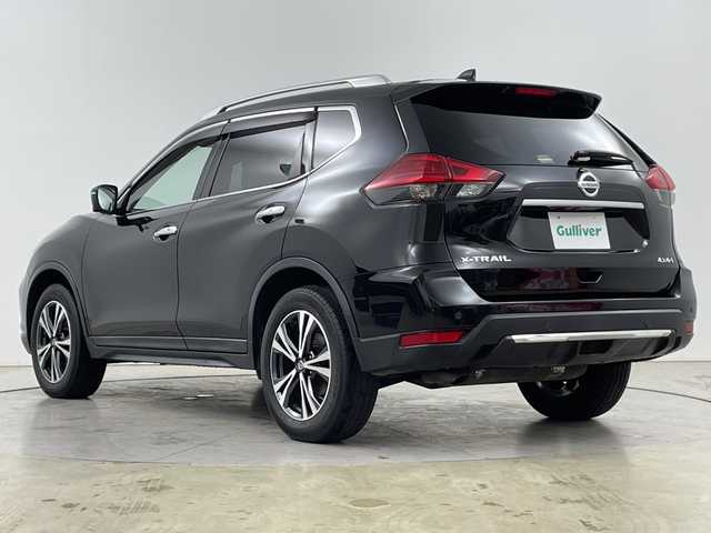 日産 エクストレイル 20Xi レザーエディション 道央・札幌 2020(令2)年 7.3万km ダイヤモンドブラック ・切替4WD/・バックカメラ/全方位カメラ/・エマージェンシーブレーキ/・ブラインドスポットモニター/・前席・後席シートヒーター/・運転席・助手席パワーシート/・デジタルインナーミラー/・電動パーキングブレーキ/・オートホールド機能/・追従機能付クルーズコントロール/・パワーバックドア/・アイドリングストップ/・横滑り防止機能/・コーナーセンサー/・純正フロアマット/・純正アルミホイール/・ETC