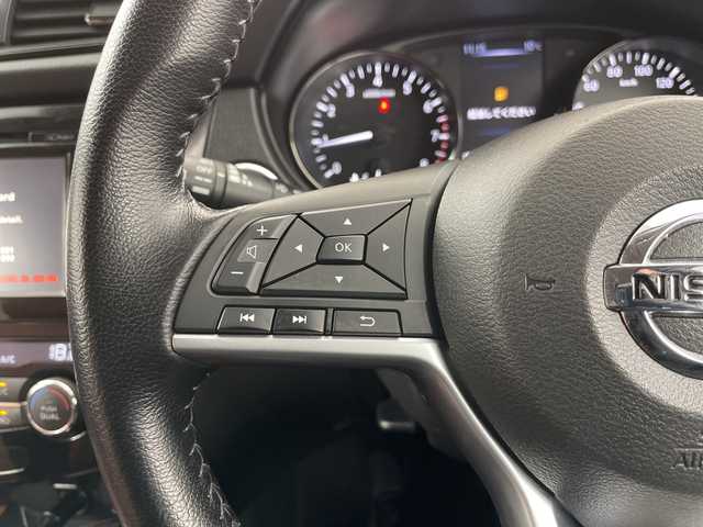 日産 エクストレイル 20Xi レザーエディション 道央・札幌 2020(令2)年 7.3万km ダイヤモンドブラック ・切替4WD/・バックカメラ/全方位カメラ/・エマージェンシーブレーキ/・ブラインドスポットモニター/・前席・後席シートヒーター/・運転席・助手席パワーシート/・デジタルインナーミラー/・電動パーキングブレーキ/・オートホールド機能/・追従機能付クルーズコントロール/・パワーバックドア/・アイドリングストップ/・横滑り防止機能/・コーナーセンサー/・純正フロアマット/・純正アルミホイール/・ETC