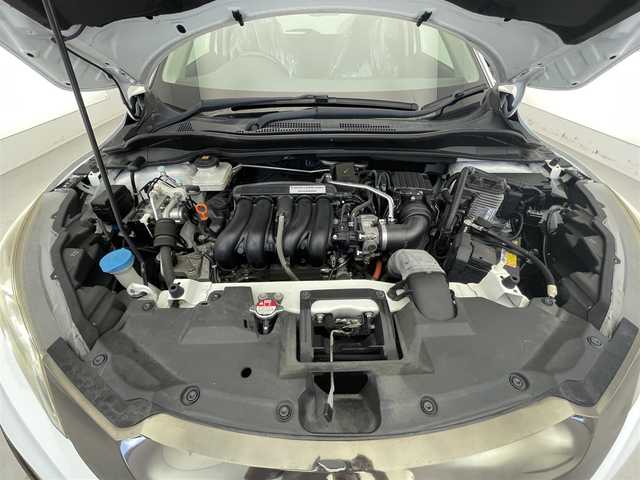 ホンダ ヴェゼル ハイブリッド Z ホンダセンシング 滋賀県 2016(平28)年 7.1万km ホワイトオーキッドパール 純正ナビ/【CD/DVD/Bluetooth/フルセグ/USB/HDMI】/バックカメラ/ビルトインETC/ハーフレザーシート/前席シートヒーター/レーダークルーズコントロール/レーンキープアシスト/ブレーキホールド/プッシュスタート/スマートキー/ステアリングスイッチ