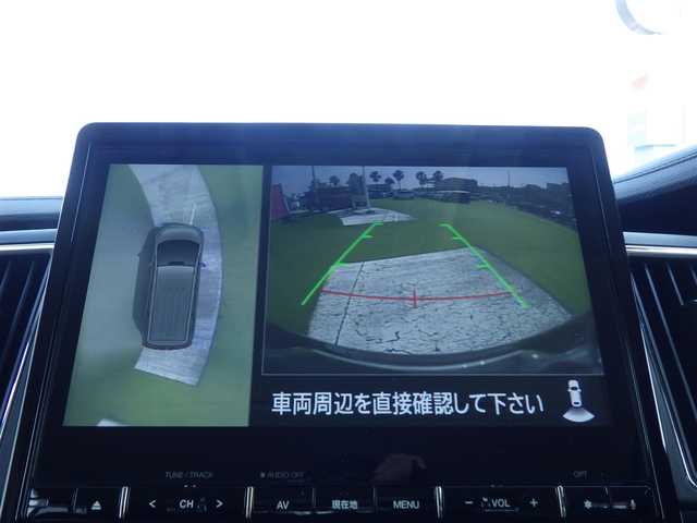 三菱 デリカＤ：５ P 千葉県 2023(令5)年 2.9万km アメジストブラック e-Assist/・衝突被害軽減ブレーキシステム（FCM）/・車線逸脱警報システム（LDW）/・誤発進抑制機能（前進＆後退時）（UMS）/・レーダークルーズコントロールシステム（ACC）/・オートマチックハイビーム[AHB]/両側パワースライドドア/エレクトリックテールゲート/純正メモリーナビ/【DVD/CD再生機能　Bluetooth接続】/マルチアラウンドモニター/ドライブレコーダー/革巻きステアリング/ステアリングスイッチ/ETC/LEDヘッドライト/フォグライト/ウインカーミラー/純正18インチアルミホイル/キーレスオペレーションシステム
