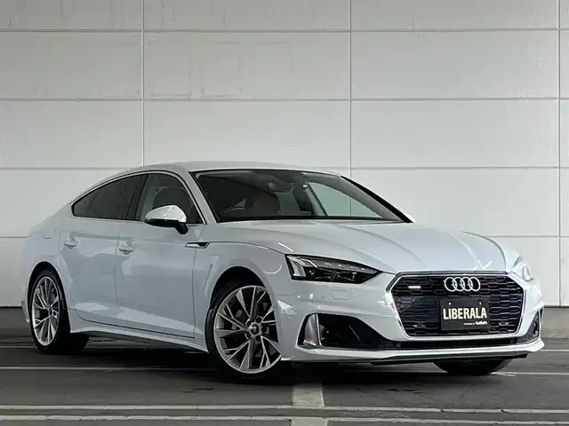 アウディ アウディ Ａ５ SB 40TDIクワトロ アドバンスド 山形県 2022(令4)年 2.3万km 白 ラグジュアリーpkg/コンフォートpkg/Audiレザーライトpkg/茶革レザーシート/パドルシフト/ステアリングヒーター/バーチャルコックピット/360°カメラ/360°ドライブレコーダー/全席シートヒーター/タイピングコントロール