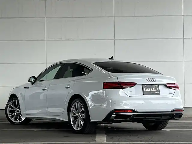 アウディ アウディ Ａ５ SB 40TDIクワトロ アドバンスド 山形県 2022(令4)年 2.3万km 白 ラグジュアリーpkg/コンフォートpkg/Audiレザーライトpkg/茶革レザーシート/パドルシフト/ステアリングヒーター/バーチャルコックピット/360°カメラ/360°ドライブレコーダー/全席シートヒーター/タイピングコントロール