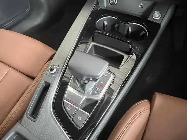 アウディ アウディ Ａ５ SB 40TDIクワトロ アドバンスド 山形県 2022(令4)年 2.3万km 白 ラグジュアリーpkg/コンフォートpkg/Audiレザーライトpkg/茶革レザーシート/パドルシフト/ステアリングヒーター/バーチャルコックピット/360°カメラ/360°ドライブレコーダー/全席シートヒーター/タイピングコントロール