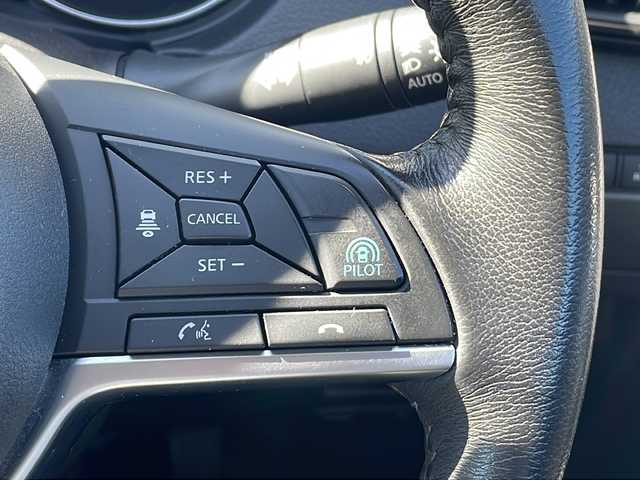 日産 エクストレイル 20Xi 三重県 2018(平30)年 4.5万km ダイヤモンドブラック 純正9型ナビ/全周囲モニター/デジタルインナーミラー/ビルトインETC/革巻きステアリング/電子パーキング/ヒーテッドドアミラー/パワーバックドア/プロパイロット/ステアリングリモコン/電動格納ミラー/禁煙車