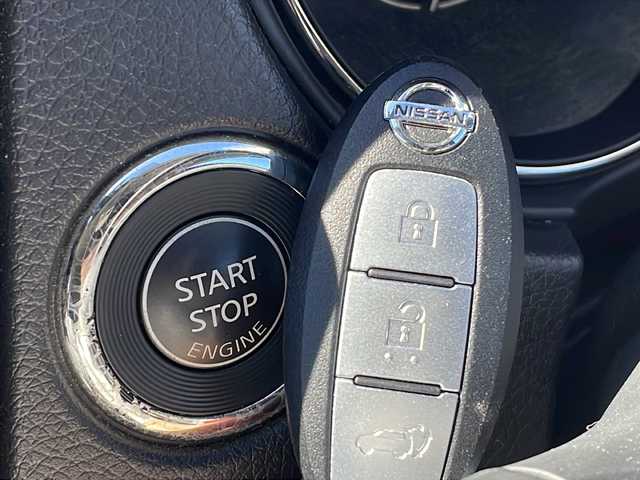 日産 エクストレイル 20Xi 三重県 2018(平30)年 4.5万km ダイヤモンドブラック 純正9型ナビ/全周囲モニター/デジタルインナーミラー/ビルトインETC/革巻きステアリング/電子パーキング/ヒーテッドドアミラー/パワーバックドア/プロパイロット/ステアリングリモコン/電動格納ミラー/禁煙車