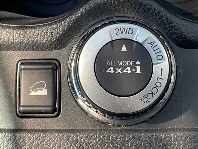 日産 エクストレイル 20Xi 三重県 2018(平30)年 4.5万km ダイヤモンドブラック 純正9型ナビ/全周囲モニター/デジタルインナーミラー/ビルトインETC/革巻きステアリング/電子パーキング/ヒーテッドドアミラー/パワーバックドア/プロパイロット/ステアリングリモコン/電動格納ミラー/禁煙車