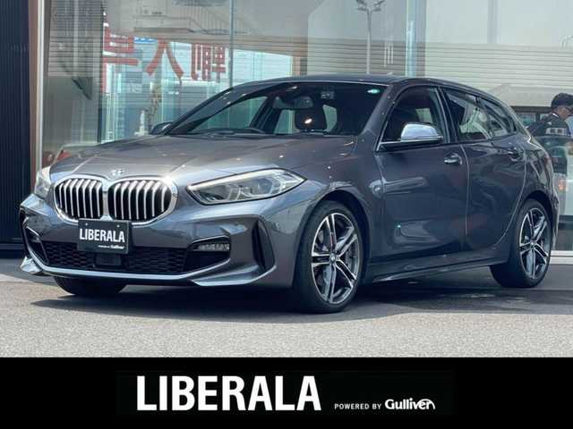 ＢＭＷ ＢＭＷ １１８ｄ Mスポーツ 鹿児島県 2021(令3)年 5万km ミネラルグレー 禁煙車/ワンオーナー/純正ナビ/Bluetooth/バックカメラ/前方ドライブレコーダー/純正フロアマット/パワーシート/純正18インチアルミホイール/横滑り防止装置/オートライト/LEDヘッドライト/取扱説明書/保証書/スペアキー