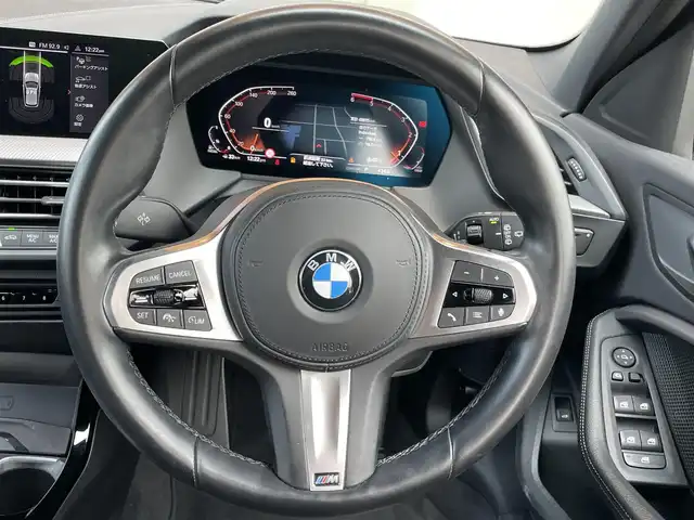 ＢＭＷ ＢＭＷ １１８ｄ Mスポーツ 鹿児島県 2021(令3)年 5万km ミネラルグレー 禁煙車/ワンオーナー/純正ナビ/Bluetooth/バックカメラ/前方ドライブレコーダー/純正フロアマット/パワーシート/純正18インチアルミホイール/横滑り防止装置/オートライト/LEDヘッドライト/取扱説明書/保証書/スペアキー