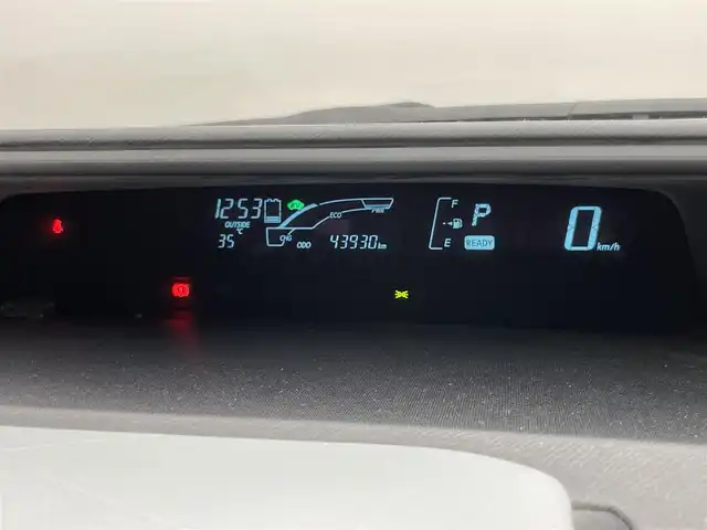 トヨタ アクア S 愛知県 2014(平26)年 4.4万km ライムホワイトパールクリスタルシャイン 社外ＳＤナビ　フルセグＴＶ　バックカメラ　禁煙　ＣＤ DVD　Ｂｌｕｅｔｏｏｔｈ　ＥＴＣ　プッシュスタート　オートライト　社外１５インチアルミホイール　フロアマット　ドアバイザー　オートエアコン　スマートキー