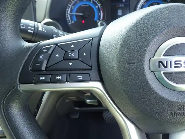 日産 デイズ X 千葉県 2020(令2)年 5.6万km アッシュブラウンM エマージェンシーブレーキ/純正メモリーナビ/地デジTV/【CD再生機能　Bluetooth接続】/アラウンドビューモニター/ウインカーミラー/コーナーセンサー/純正14インチアルミホイル/サイド/カーテンエアバッグ/インテリジェントキー
