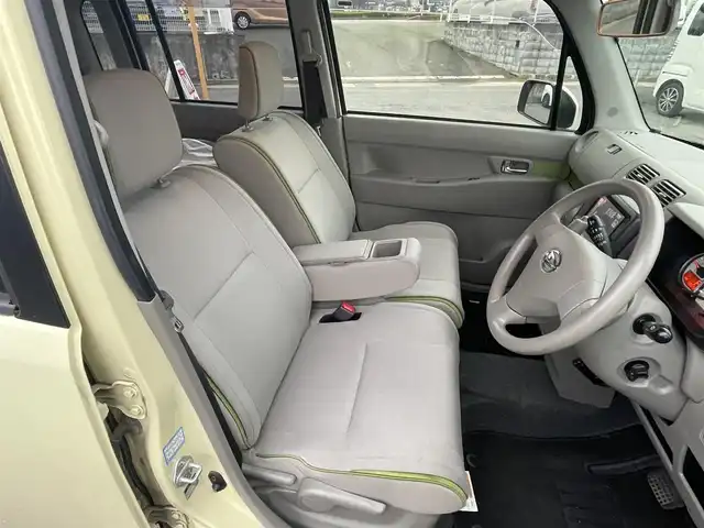 ダイハツ ムーヴ コンテ X 群馬県 2015(平27)年 5.9万km パールホワイトⅢ/コットンアイボリー 2トーン 純正SDナビ、地デジ、CD、DVD、MSV/　（NSZN-W65D）/４WD/電動格納ミラー/スマートキー×１/ドアバイザー/Wエアバッグ/ABS/整備手帳、取説