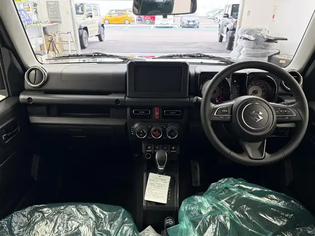 スズキ ジムニー ノマド FC 愛知県 2025(令7)年 0.1千km 黒 登録済未使用車/登録時走行距離31km/スズキセーフティサポート/4WD/革巻きステアリング/ステアリングヒリモコン/アダプティブクルーズコントロール/前席シートヒーター/LEDヘッドライト/フォグランプ/ミラーヒーター