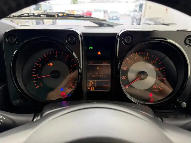 スズキ ジムニー ノマド FC 愛知県 2025(令7)年 0.1千km 黒 登録済未使用車/登録時走行距離31km/スズキセーフティサポート/4WD/革巻きステアリング/ステアリングヒリモコン/アダプティブクルーズコントロール/前席シートヒーター/LEDヘッドライト/フォグランプ/ミラーヒーター
