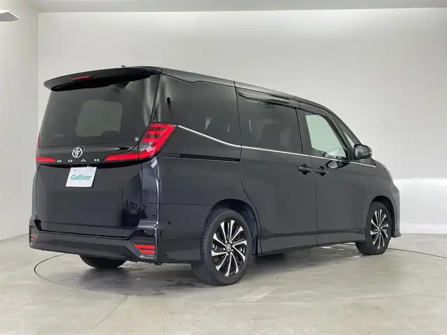 トヨタ ノア S－Z 埼玉県 2022(令4)年 2.4万km スパークリングブラックパールクリスタルシャイン 純正１０．５インチディスプレイオーディオ　フリップダウンモニター　バックカメラ　ＢＳＭ　ＤＶＤ再生　三眼ＬＥＤ　セーフティセンス　ビルトインＥＴＣ２．０　前後ドラレコ　ＨＤＭＩ　シートヒーター　地デジ