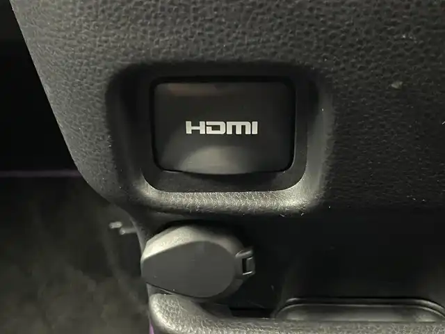 トヨタ ノア S－Z 埼玉県 2022(令4)年 2.4万km スパークリングブラックパールクリスタルシャイン 純正１０．５インチディスプレイオーディオ　フリップダウンモニター　バックカメラ　ＢＳＭ　ＤＶＤ再生　三眼ＬＥＤ　セーフティセンス　ビルトインＥＴＣ２．０　前後ドラレコ　ＨＤＭＩ　シートヒーター　地デジ