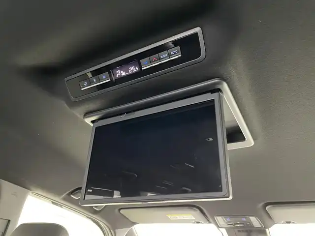 トヨタ ノア S－Z 埼玉県 2022(令4)年 2.4万km スパークリングブラックパールクリスタルシャイン 純正１０．５インチディスプレイオーディオ　フリップダウンモニター　バックカメラ　ＢＳＭ　ＤＶＤ再生　三眼ＬＥＤ　セーフティセンス　ビルトインＥＴＣ２．０　前後ドラレコ　ＨＤＭＩ　シートヒーター　地デジ