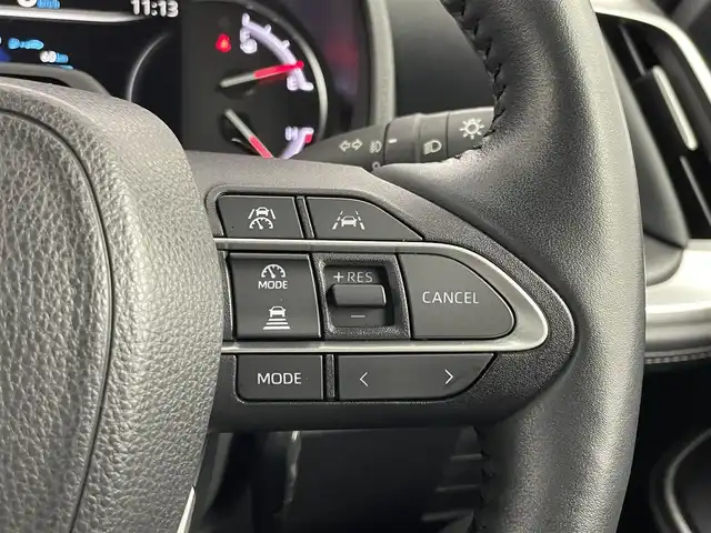 トヨタ ノア S－Z 埼玉県 2022(令4)年 2.4万km スパークリングブラックパールクリスタルシャイン 純正１０．５インチディスプレイオーディオ　フリップダウンモニター　バックカメラ　ＢＳＭ　ＤＶＤ再生　三眼ＬＥＤ　セーフティセンス　ビルトインＥＴＣ２．０　前後ドラレコ　ＨＤＭＩ　シートヒーター　地デジ