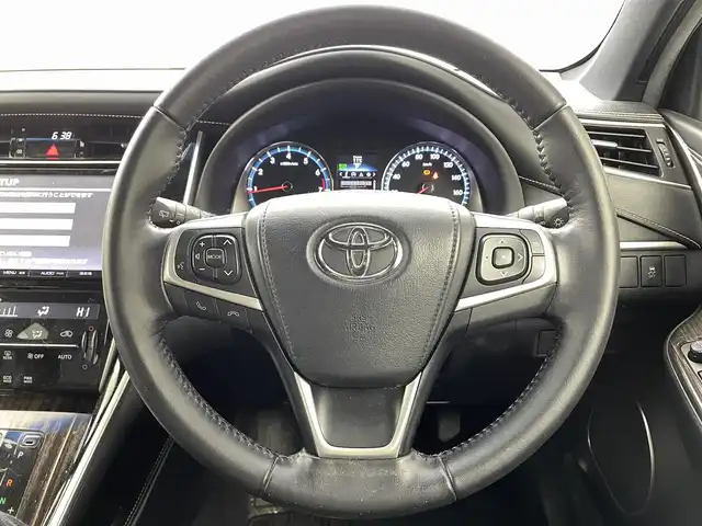 トヨタ ハリアー エレガンス 福井県 2014(平26)年 12.6万km ホワイトパールクリスタルシャイン トヨタ純正９インチナビ　型式：ＮＳＺＴ－Ｙ６２Ｇ/（ＦＭ／ＡＭ／ＢＴ／ＣＤ／ＤＶＤ）/バックカメラ/スペアキー１本　/社外ＥＴＣ　/純正フロアマット　/合皮シート　/電動シート /純正17インチアルミホイール