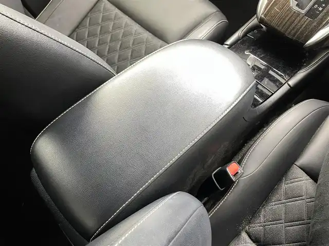 トヨタ ハリアー エレガンス 福井県 2014(平26)年 12.6万km ホワイトパールクリスタルシャイン トヨタ純正９インチナビ　型式：ＮＳＺＴ－Ｙ６２Ｇ/（ＦＭ／ＡＭ／ＢＴ／ＣＤ／ＤＶＤ）/バックカメラ/スペアキー１本　/社外ＥＴＣ　/純正フロアマット　/合皮シート　/電動シート /純正17インチアルミホイール