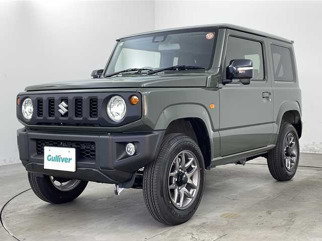 スズキ ジムニー XC 兵庫県 2025(令7)年 0.1千km ジャングルグリーン ・登録済未使用車/・デュアルセンサーブレーキサポート/・誤発進抑制機能/・車線逸脱警報機能/・ふらつき警報機能/・ハイビームアシスト/・先行車発進お知らせ機能/・標識認識機能/・エマージェンシーストップシグナル/・ヒルホールドコントロール/・ヒルディセントコントロール/・ＬＥＤヘッドランプ/・ヘッドランプウォッシャー/・オートライトシステム/・フロントマルチリフレクターハロゲンフォグランプ/・ヒーテッドドアミラー/・クルーズコントロール/・純正16インチアルミホイール/・前席シートヒーター/・プッシュスタート/・スマートキー