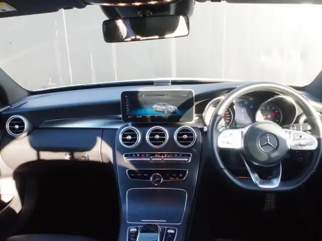 メルセデス・ベンツ Ｃ２００ 4マチック AVG AMGライン 岩手県 2019(平31)年 6万km ダイヤモンドホワイト アクティブブレーキアシスト/レーンチェンジアシスト/ブラインドスポット/アテンションアシスト/純正HDDナビ/フルセグTV/バックカメラ/DSRC/黒革シート/パワーシート/シートヒーター/エアサス/マルチビームLED